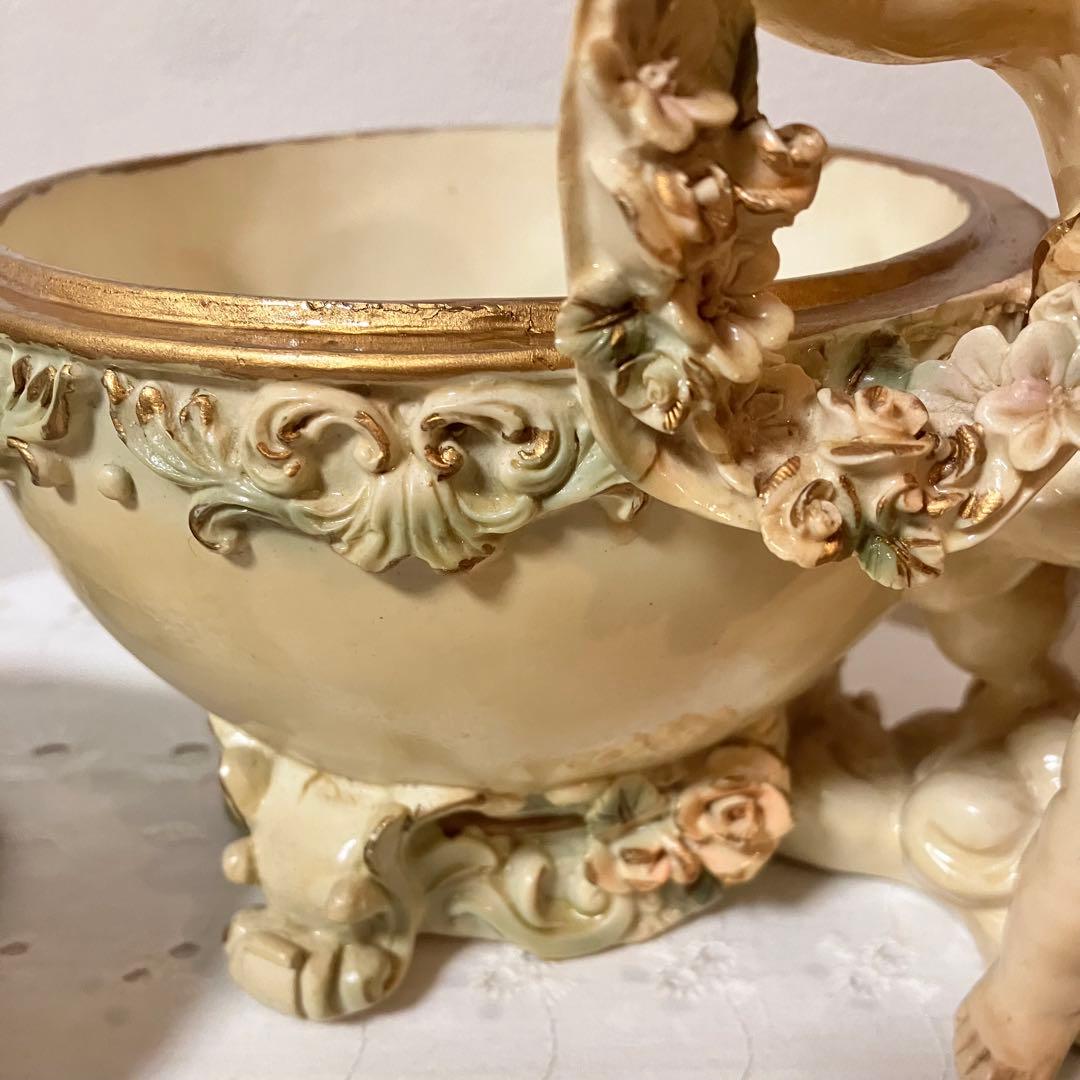 イタリア製 天使 エンジェル アンティーク調 置物 小物入れ／陶器製バスケット