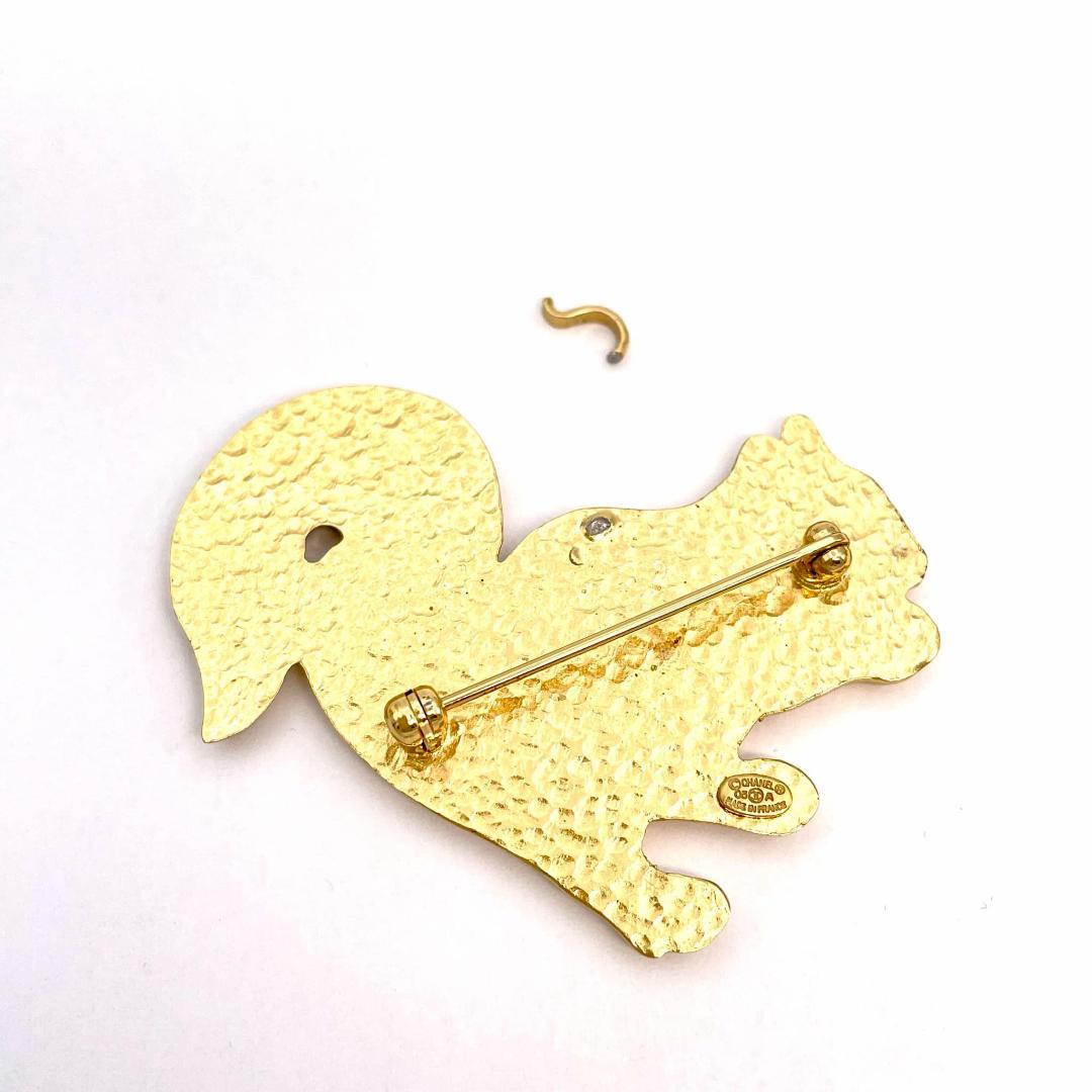 訳あり シャネル ココマーク ブローチ リス エナメル GP ゴールド 05A