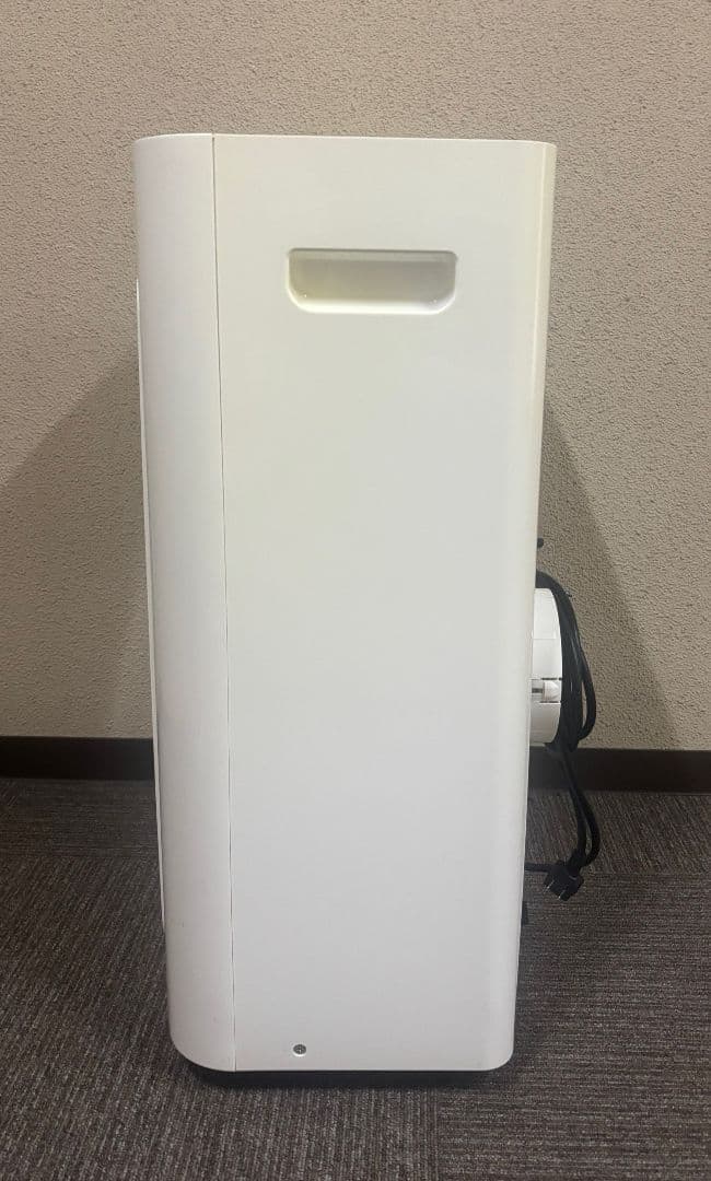 トヨトミ スポット冷暖エアコン 2017年製 TAD-22HW TOYOTOMI