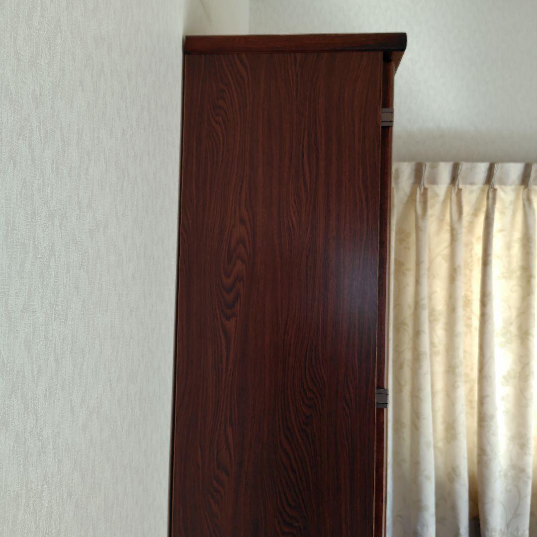 本箱　木製品　引出し　扉　収納量大　棚移動