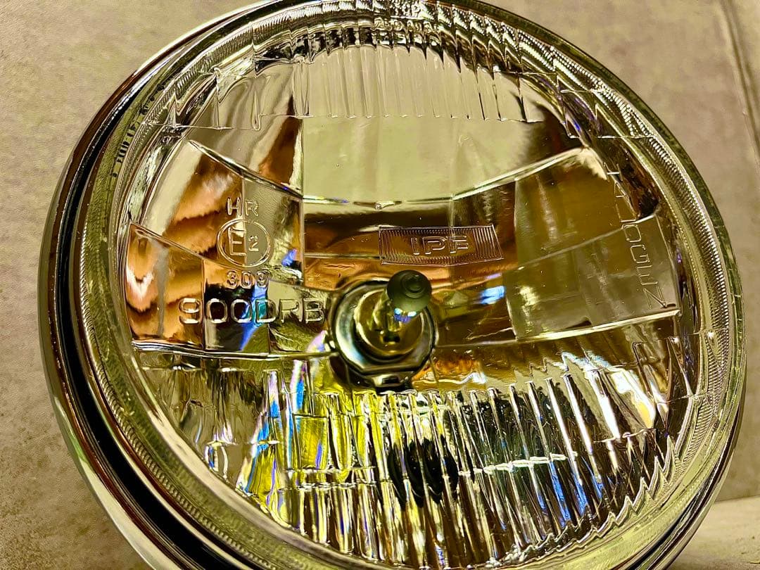 極上　IPF 凹みレンズ　ヘッドライト　シャインバルブ付き