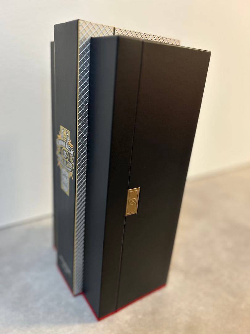 【新品未開封】シーバスリーガル25年 ブレンデッドスコッチウイスキー