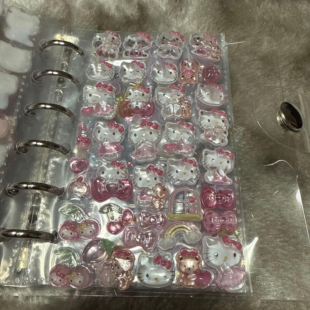 サンリオ ボンボンドロップ うるちゅる シール帳