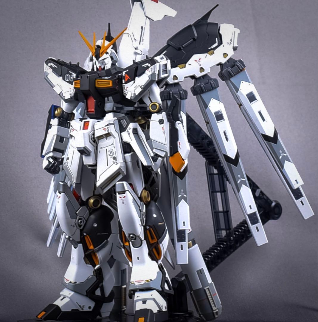 【塗装済】RG Hi-νガンダム ハイパー・メガ・バズーカ・ランチャー　完成品