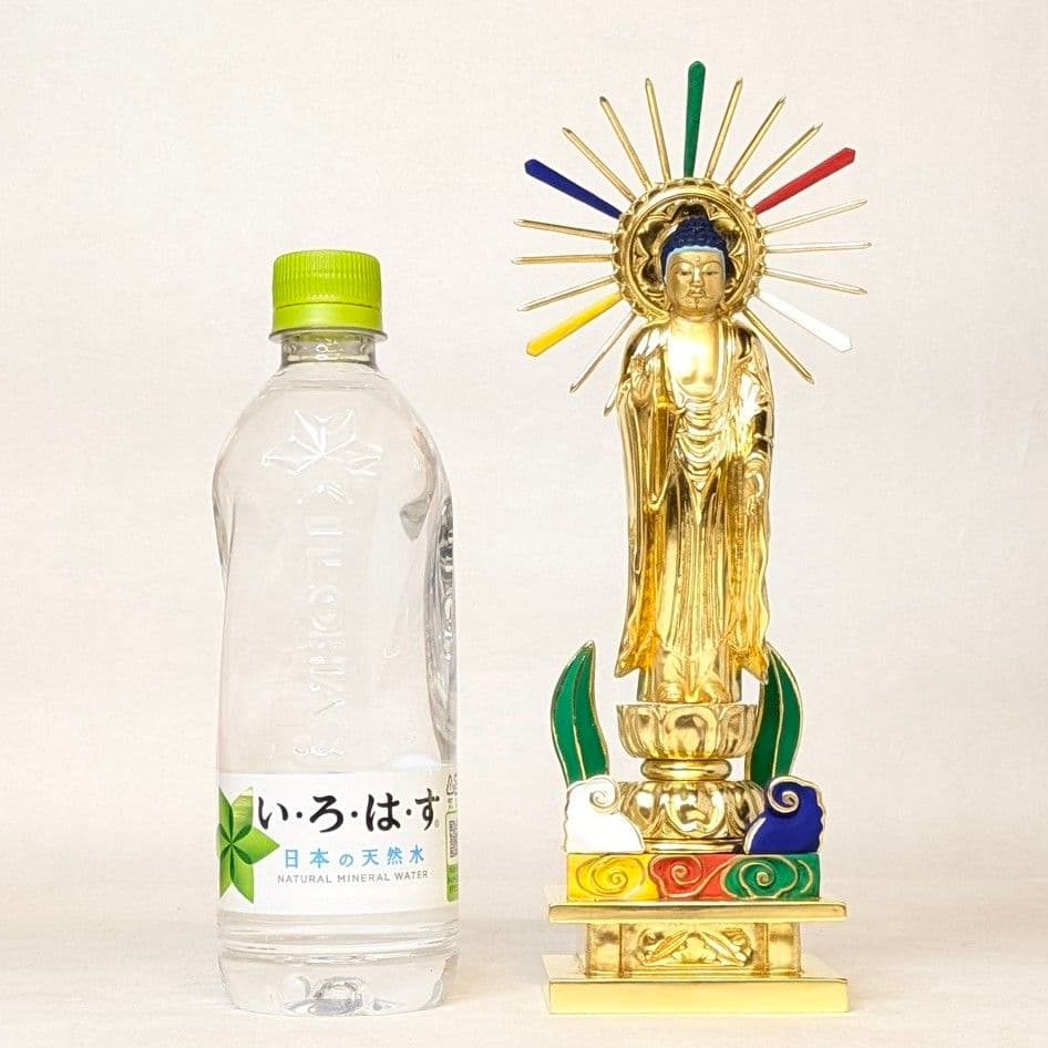 【値下げ・新品】 阿弥陀如来立像　純金箔　極彩色　総高さ約26.5㎝　阿弥陀