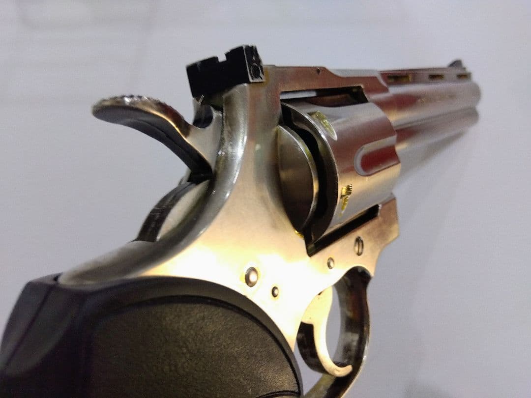 コクサイ NEW COLT PYTHON 357MAGNUM 金属製モデルガン