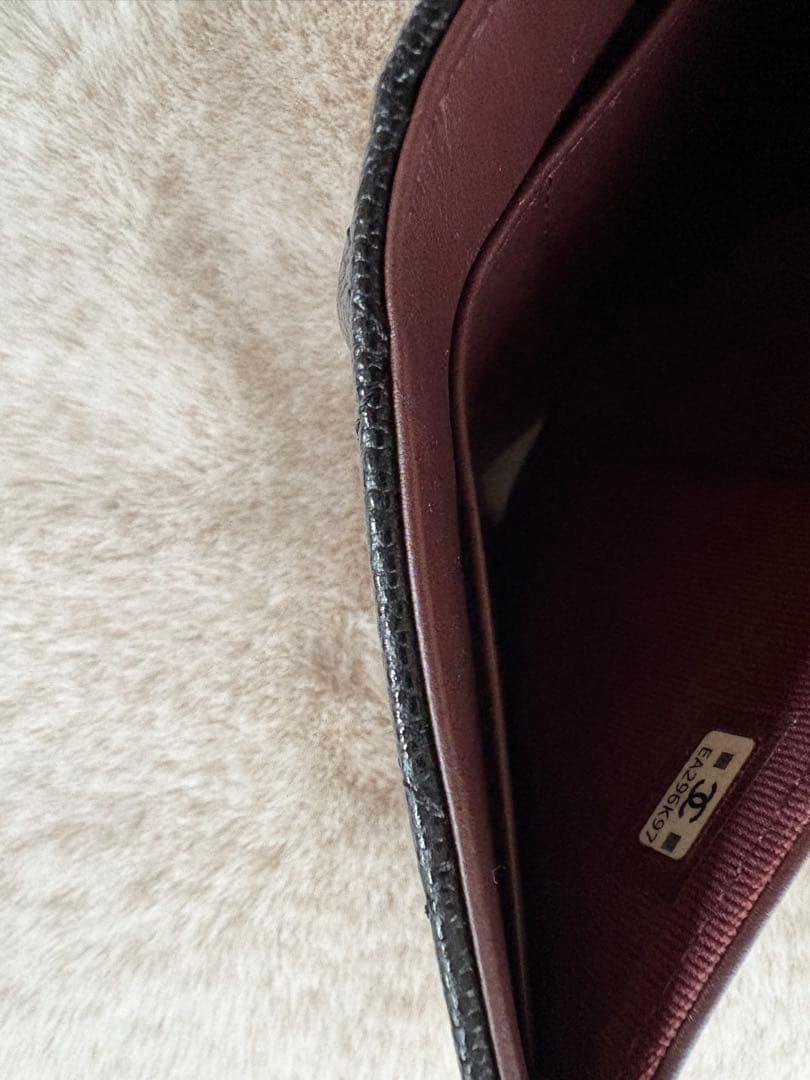 美品！CHANEL折り財布ブラック