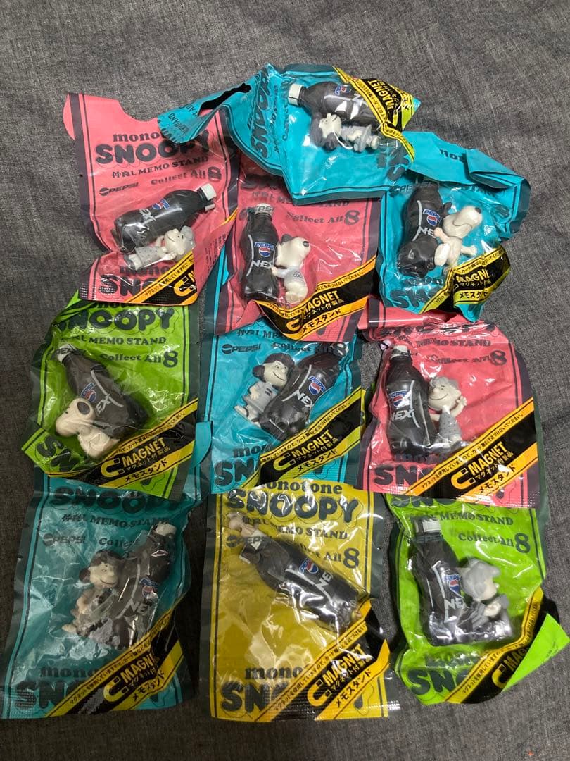 スヌーピー　全国おいしいものアクセサリー　まとめ売り　大量