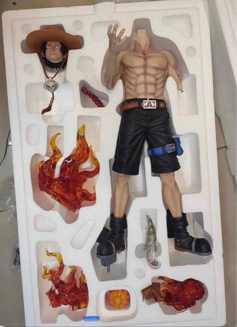 【ワンピース】エース 超特大ガレージキットフィギュア70cm！ONE PIECE