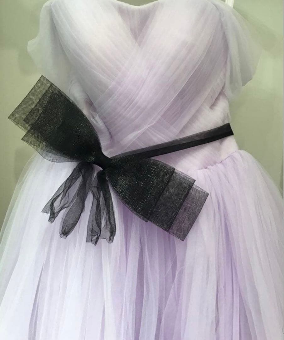 ラベンダーオフショルダーチュールドレス