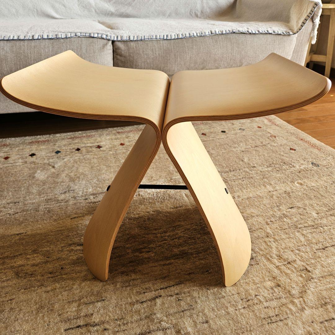 柳宗理デザイン　バタフライスツール 　メープル材