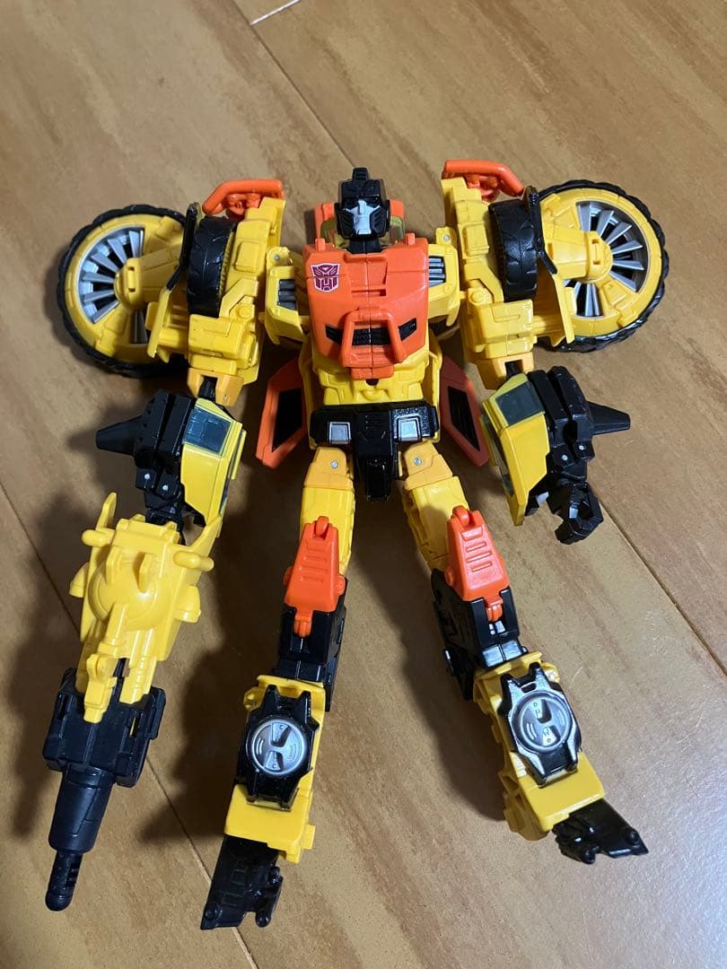 トランスフォーマー　ジェネレーションズ　サンドストーム　TG-29