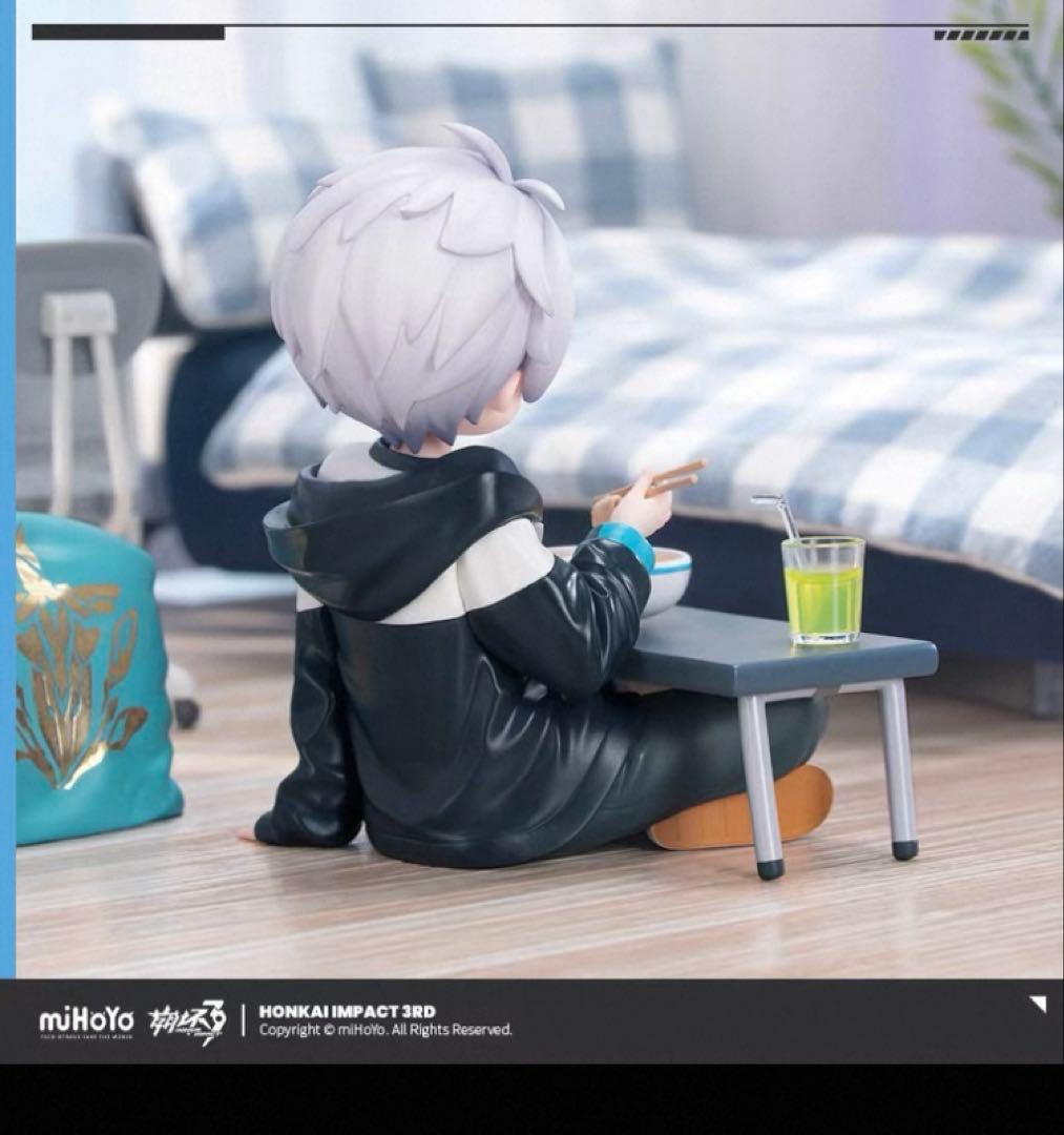 公式品　崩壊3rd　ケビン　フィギュア