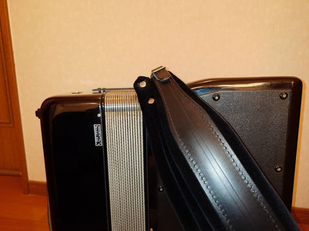 イタリア製　アコーディオン　EXCELSIOR エキセルシャー　MOD.400