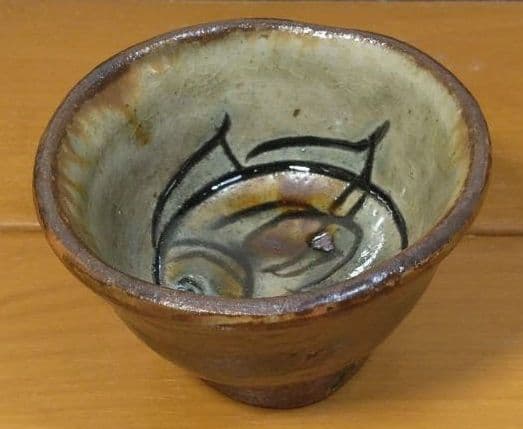 人間国宝 金城次郎 ぐい呑 栞 共箱 美品 やちむん 壺屋焼 壷屋焼 紐付箱