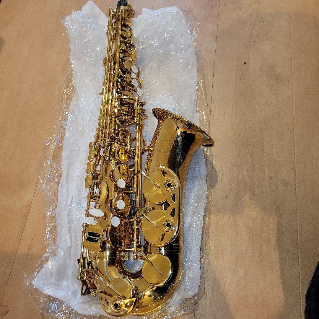 アルトサックス