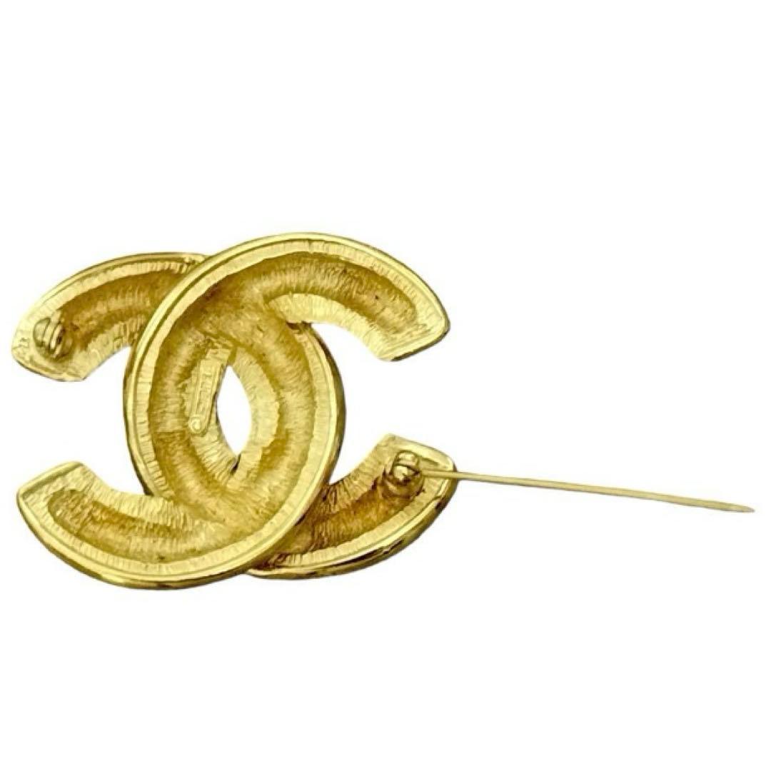 Aya❤️ シャネル ココマーク マトラッセ ブローチ 刻印1142