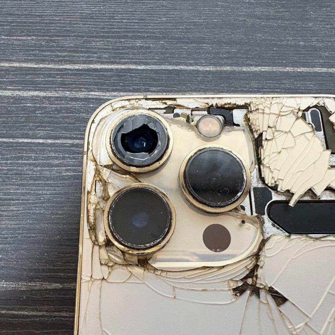 iPhone 13 Pro 256GB Gold ジャンク