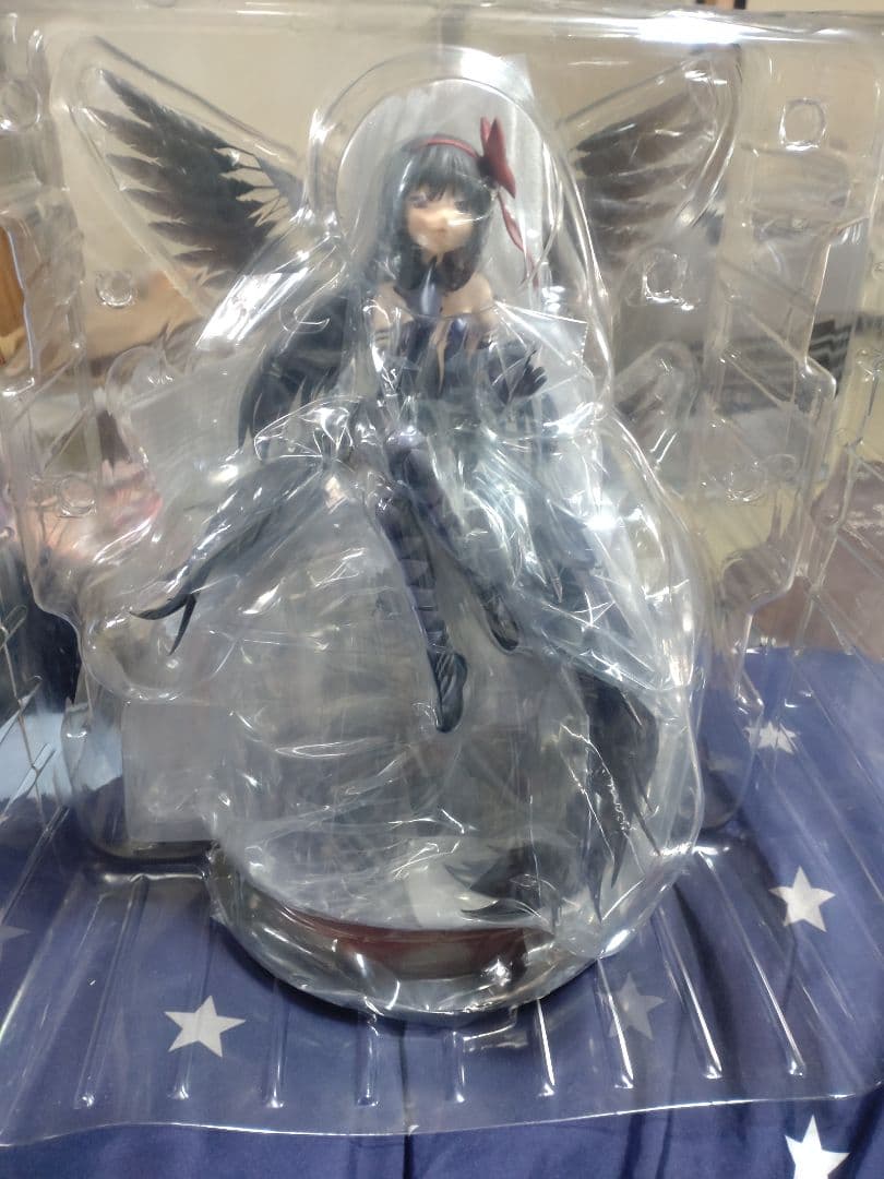 [新編]叛逆の物語 悪魔ほむら 1/8スケールフィギュア