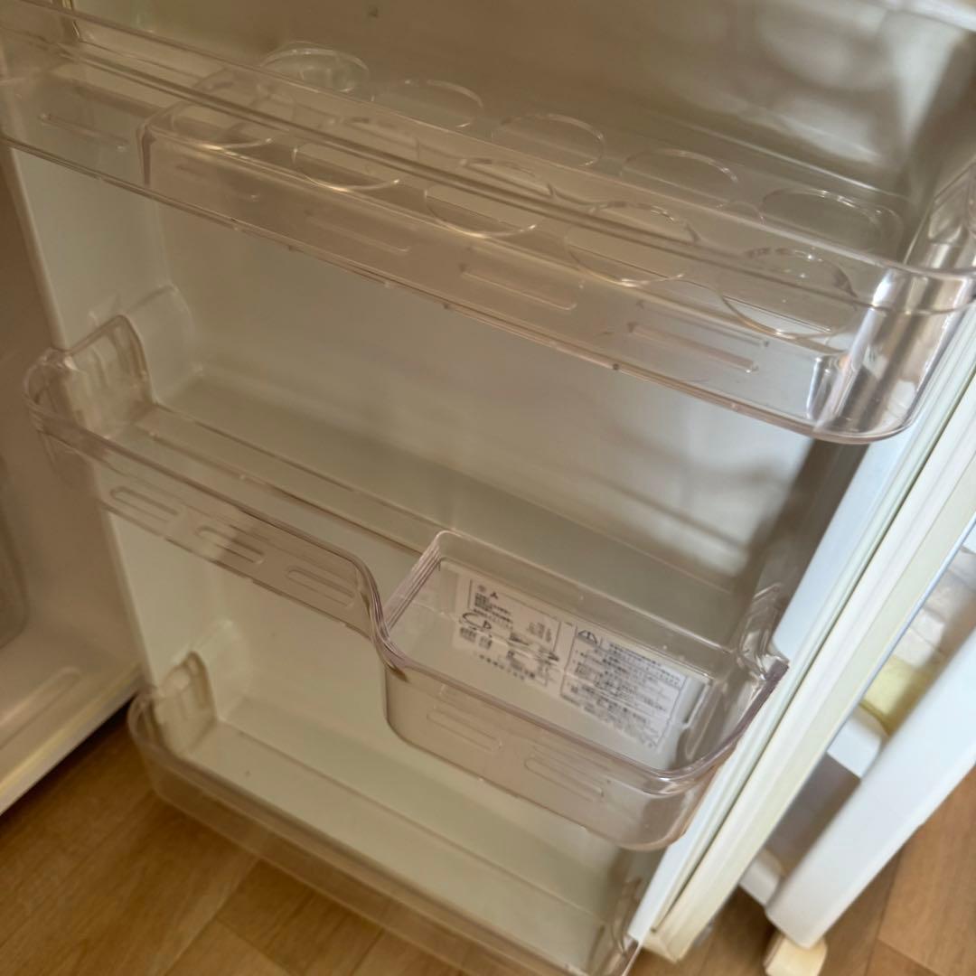 三菱冷蔵庫 MR-14EV6-S 136L