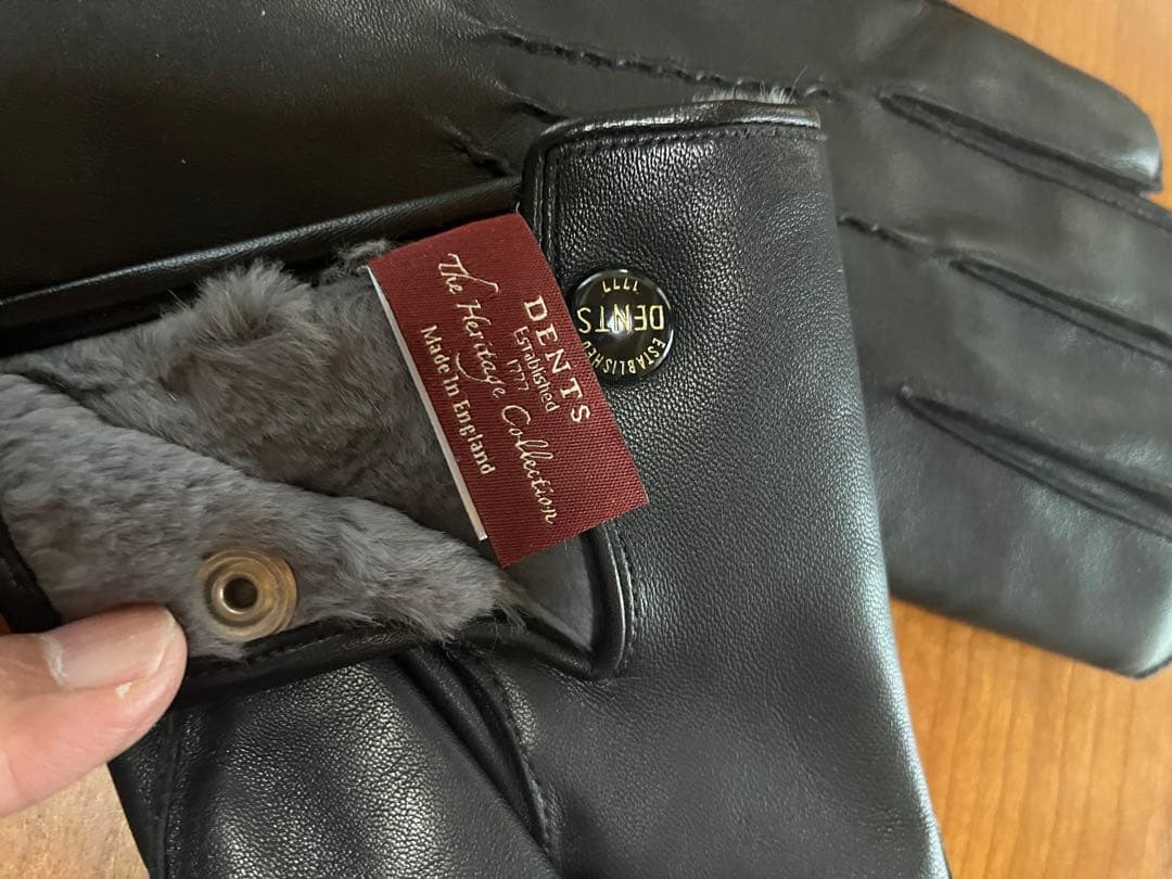 【美品】 デンツ DENTS ラビット 英国 手袋 黒 レザー メンズ 老舗