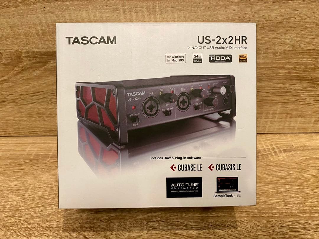 TASCAM US-2x2HR オーディオインターフェイス(新品同様おまけつき)
