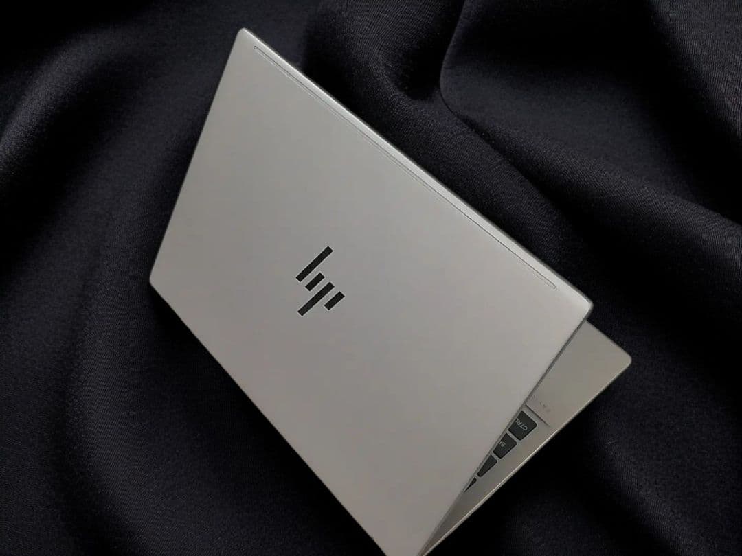 最新モデル❗️HP pavilion aero 13-bg