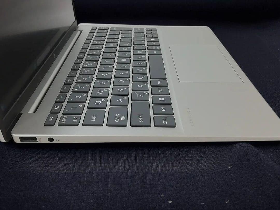 最新モデル❗️HP pavilion aero 13-bg