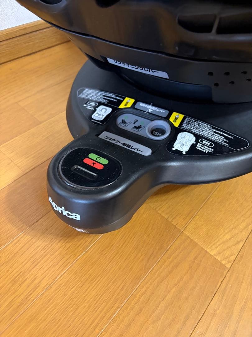クルリラ ビッテ プロテクト Aprica チャイルドシート