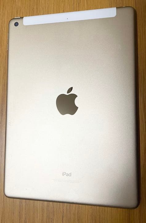 iPad 第5世代 9.7インチ 128GB ピンク sim フリー Wi-Fi