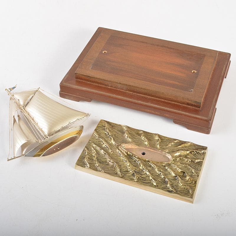 三越謹製　銀製　銀帆船　ヨット　約51g　置物　共箱　M　R7467B