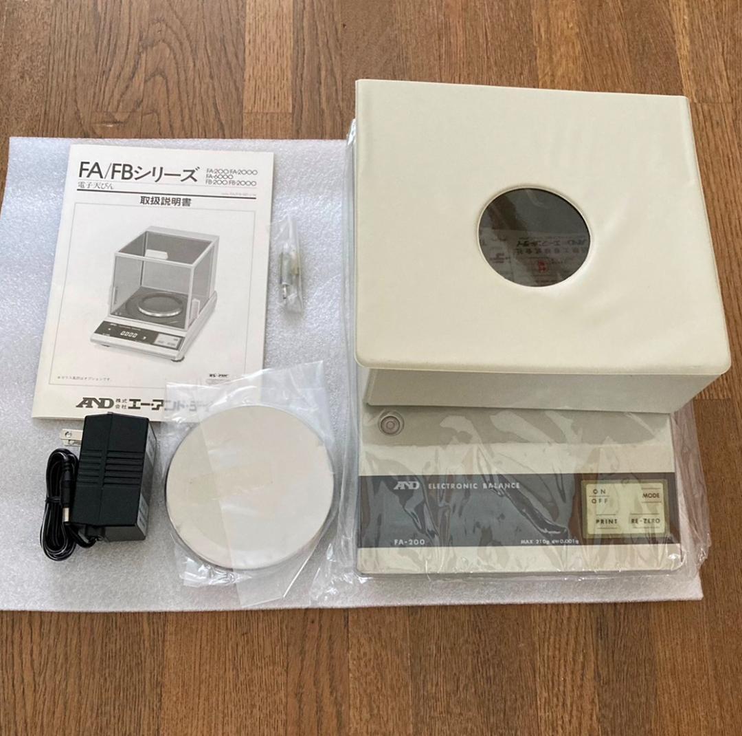118,800円の品 A&D 研精工業 精密 電子天びん 0.001g 210g