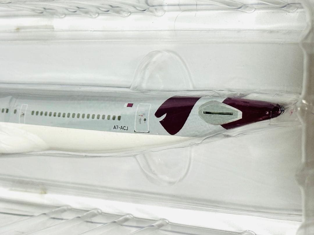 hogan 1/200 カタール航空 Airbus A330-200