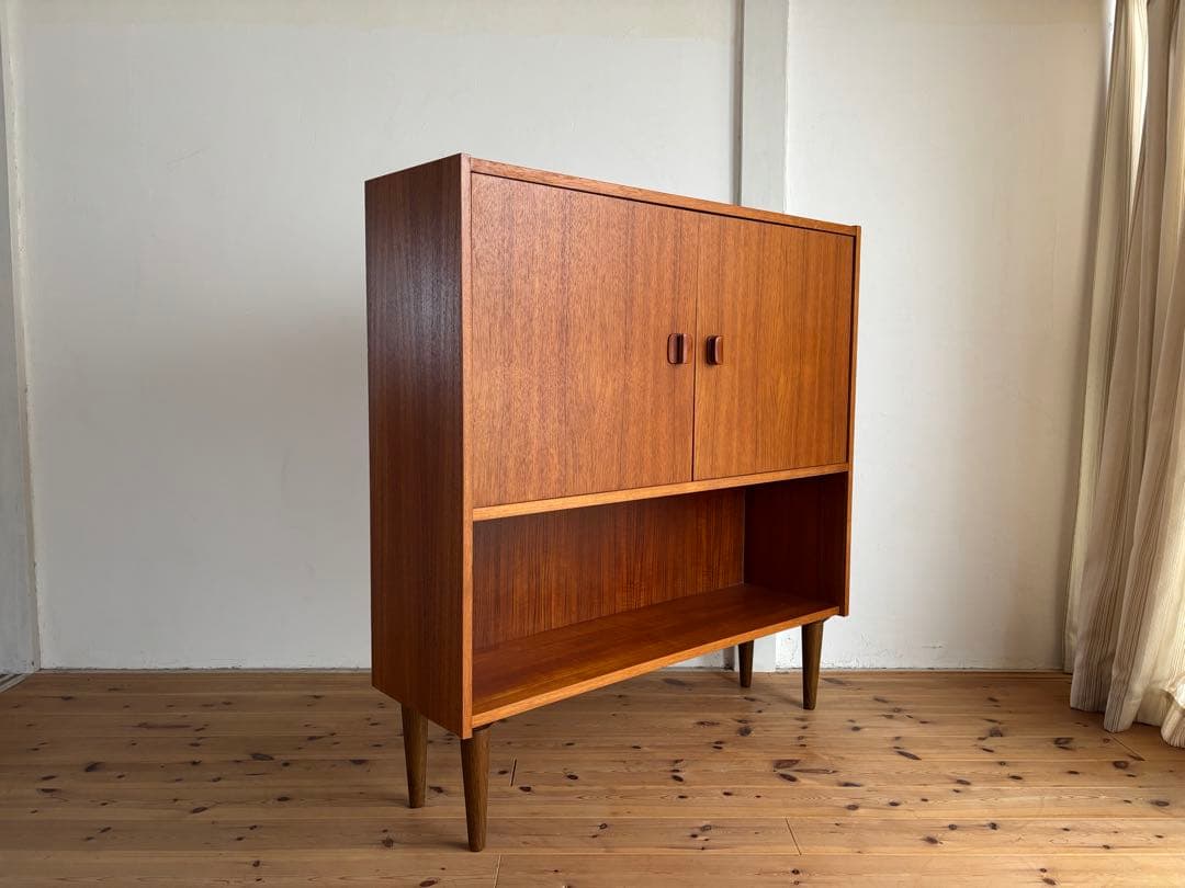 pmwolves　北欧ヴィンテージ　デンマーク　キャビネット