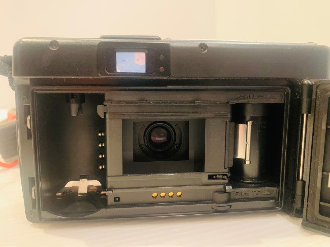 【動作品】フィルムカメラ Konica 現場監督 LENS 28 WB ECO