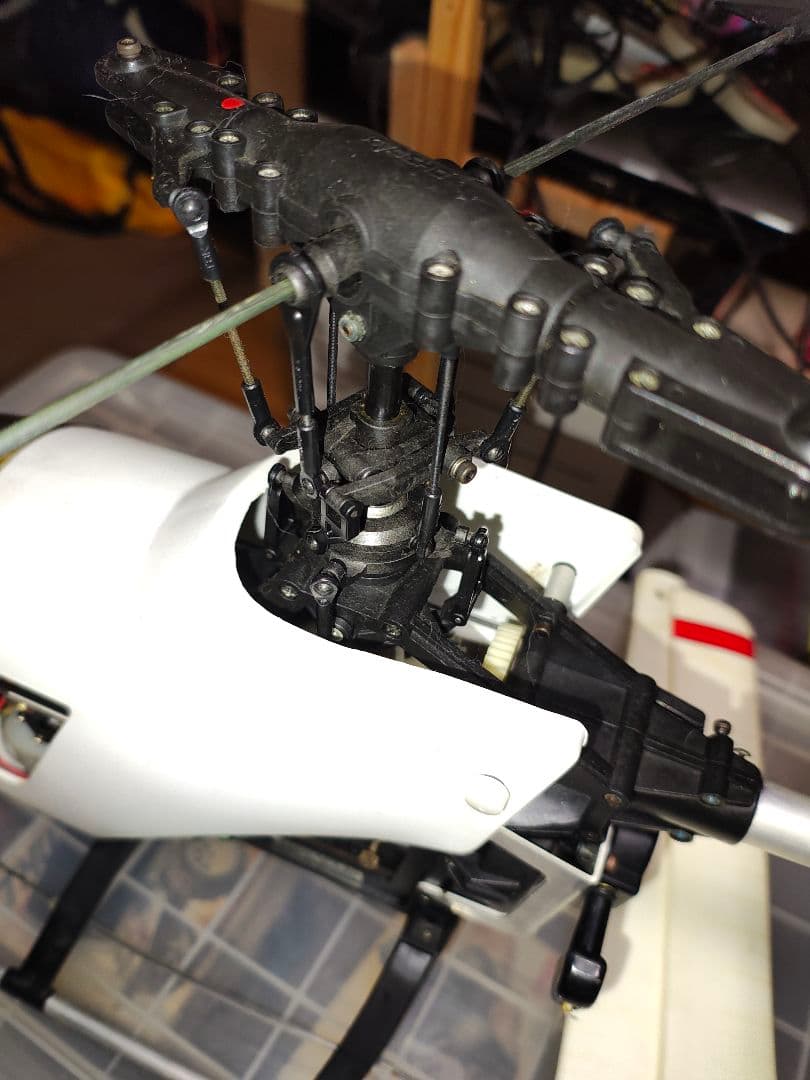 ★最終値下げ★KYOSHO コンセプト30 　エンジンラジコンヘリコプター