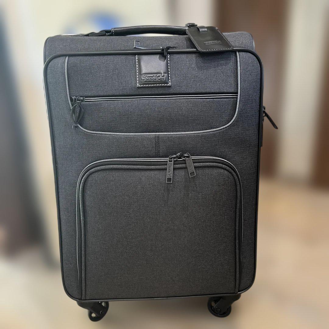 Straticストラティック 35L シティブラック 機内持ち込み