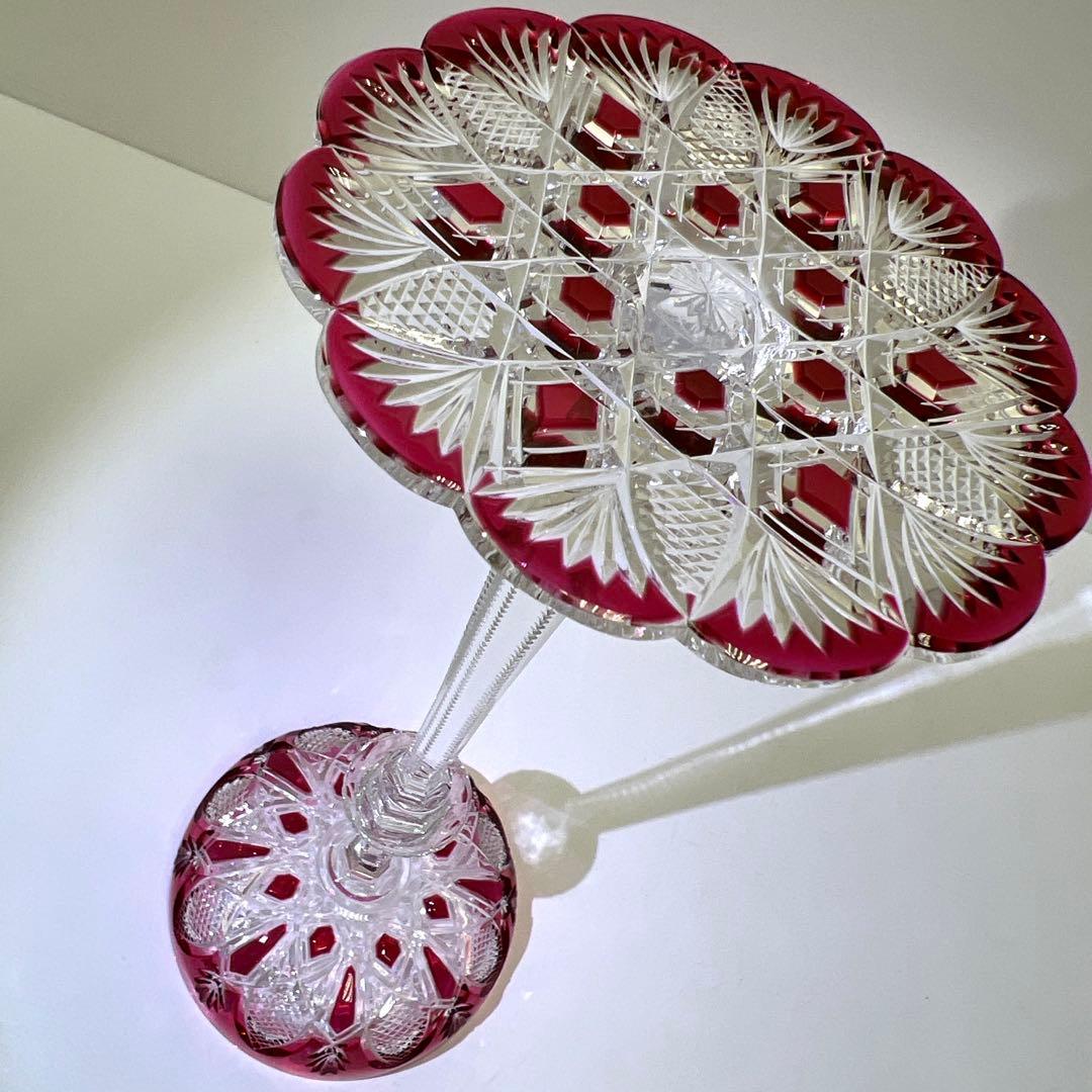 バカラ最高級シリーズ　ツァーシャンパンクープ　（赤）共箱　高さ27.2㎝