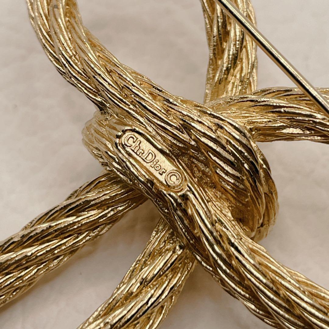 DIOR ヴィンテージ　ブローチ　リボン　ゴールド　クリスチャンディオール