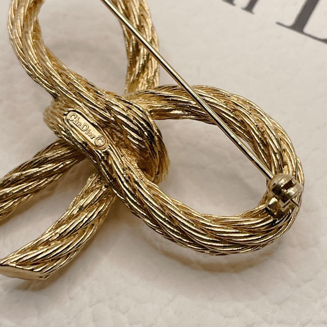 DIOR ヴィンテージ　ブローチ　リボン　ゴールド　クリスチャンディオール