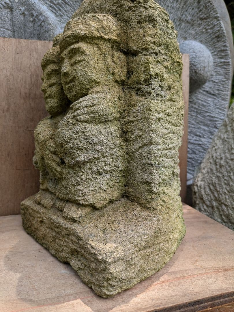 石仏、道祖神、愛を永遠に、仲良し道祖神、新品苔がうっすら有り、倉田辰彦作