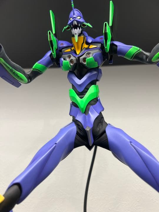 新世紀エヴァンゲリオン初号機　RAH   フィギュア