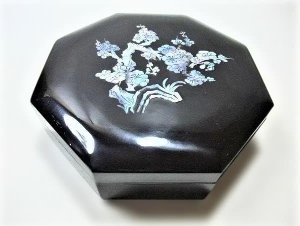 八角形 漆器 菓子器 花模様 青貝 螺鈿 菓子器 天然木 本漆器 逸品 未使用