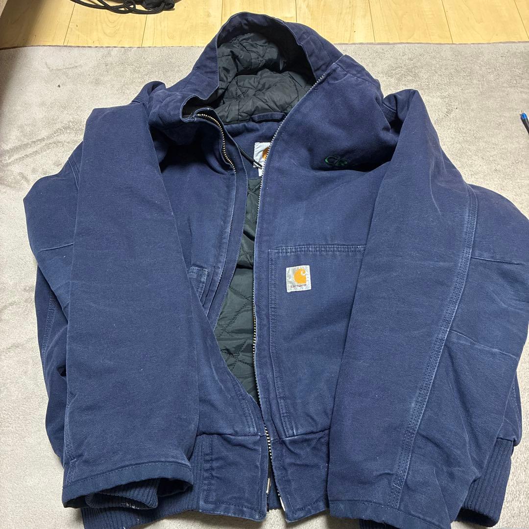 極美品　Carhartt アクティブジャケット