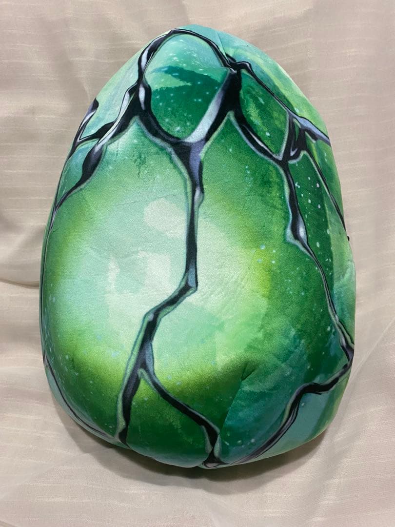 ツイステ マレウスの抱っこぬいぐるみ 幼体ver