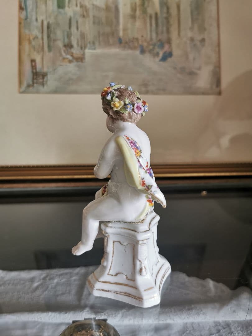 アンティークドイツ 18世紀初期マイセン希少ARマーク ポーセリン人形 花と天使