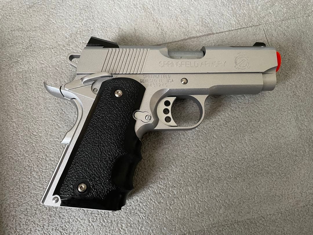 ウエスタンアームズ　V10 シルバー