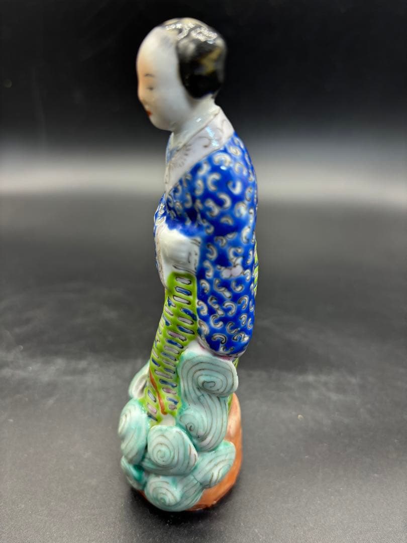 中国美術 古玩 色絵陶人形 陶器人形 高さ約15cm 置物 オブジェ 古董品