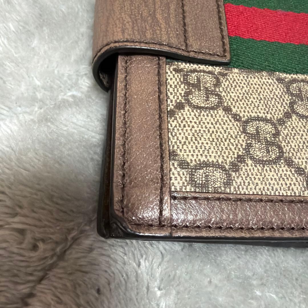 Gucci iPhone ケース SE 7.8 チェーンショルダー 手帳 グッチ