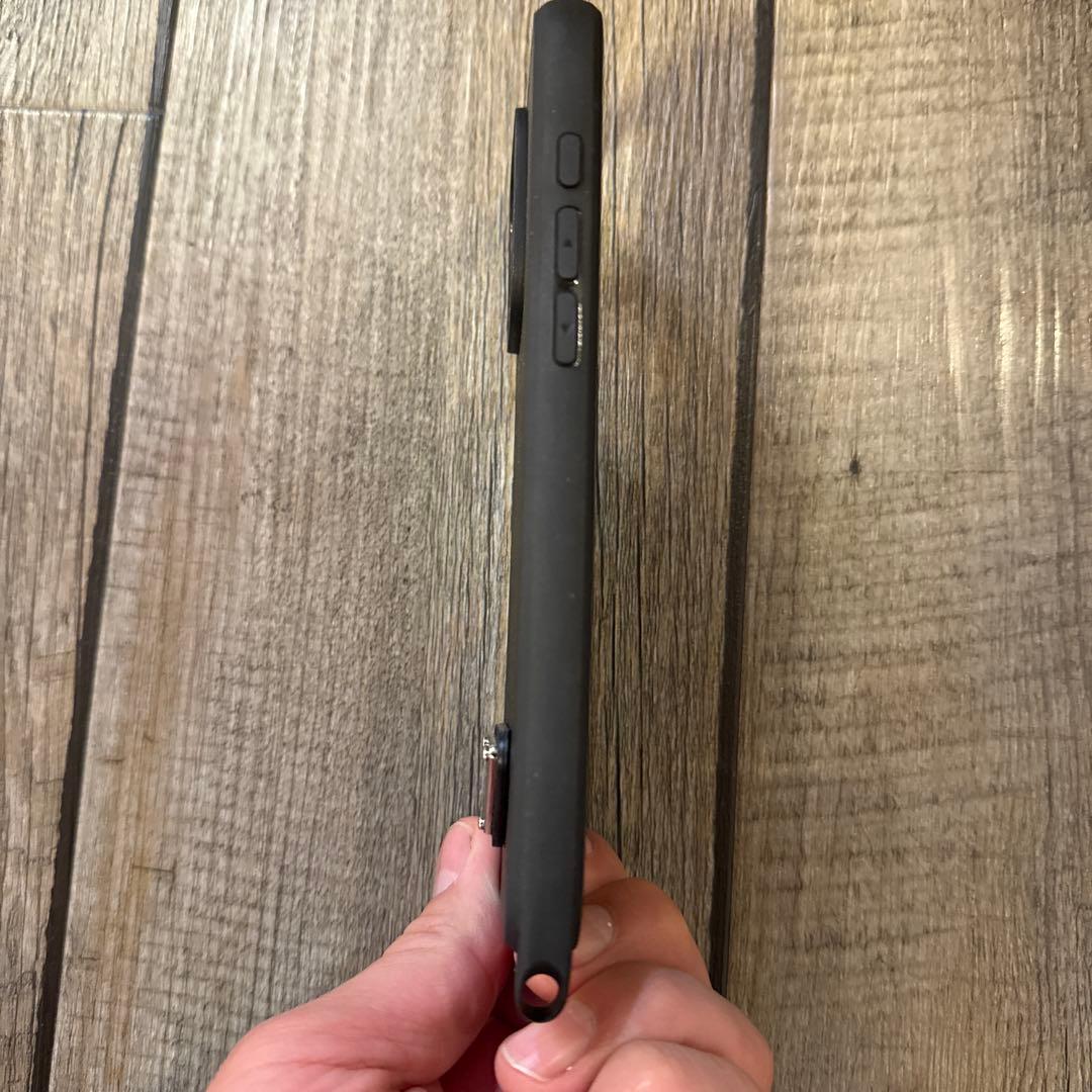 Prada iPhone 16 Pro Max ケース